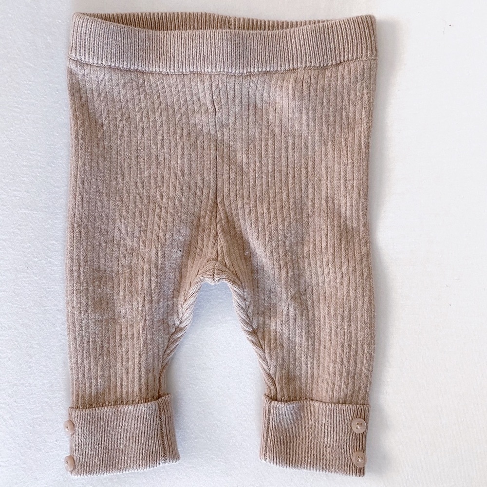 Zara Mini Ribbed Knit Leggings 0-1 month